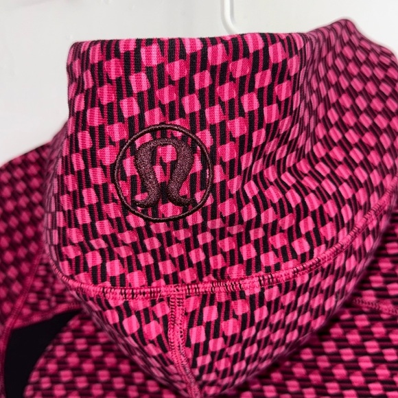 Lululemon Scuba Hoodie III, Deep Dive Berry Rumble Black / Black size 8 - Picture 8 of 12